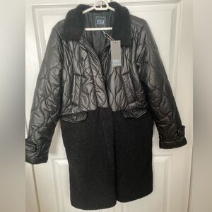 FDJ Women's Black Quilted Coat 🧥 ( Yes, I have 2 coats )
Size Large and XLarge
